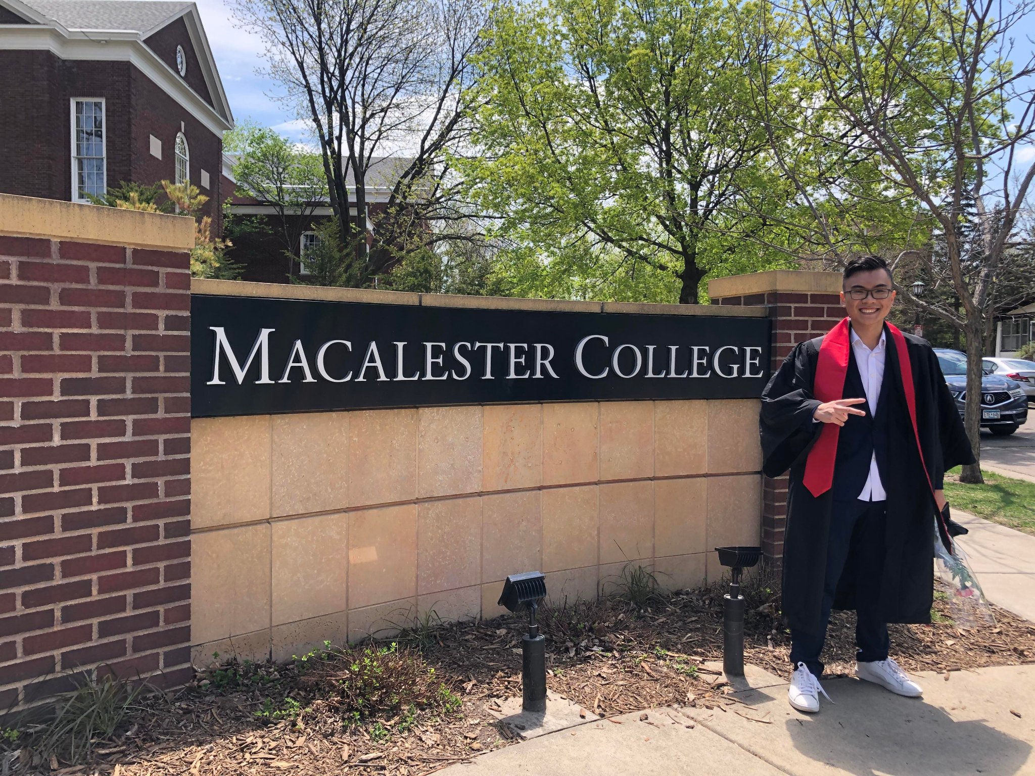 Duc graduating from Macalester